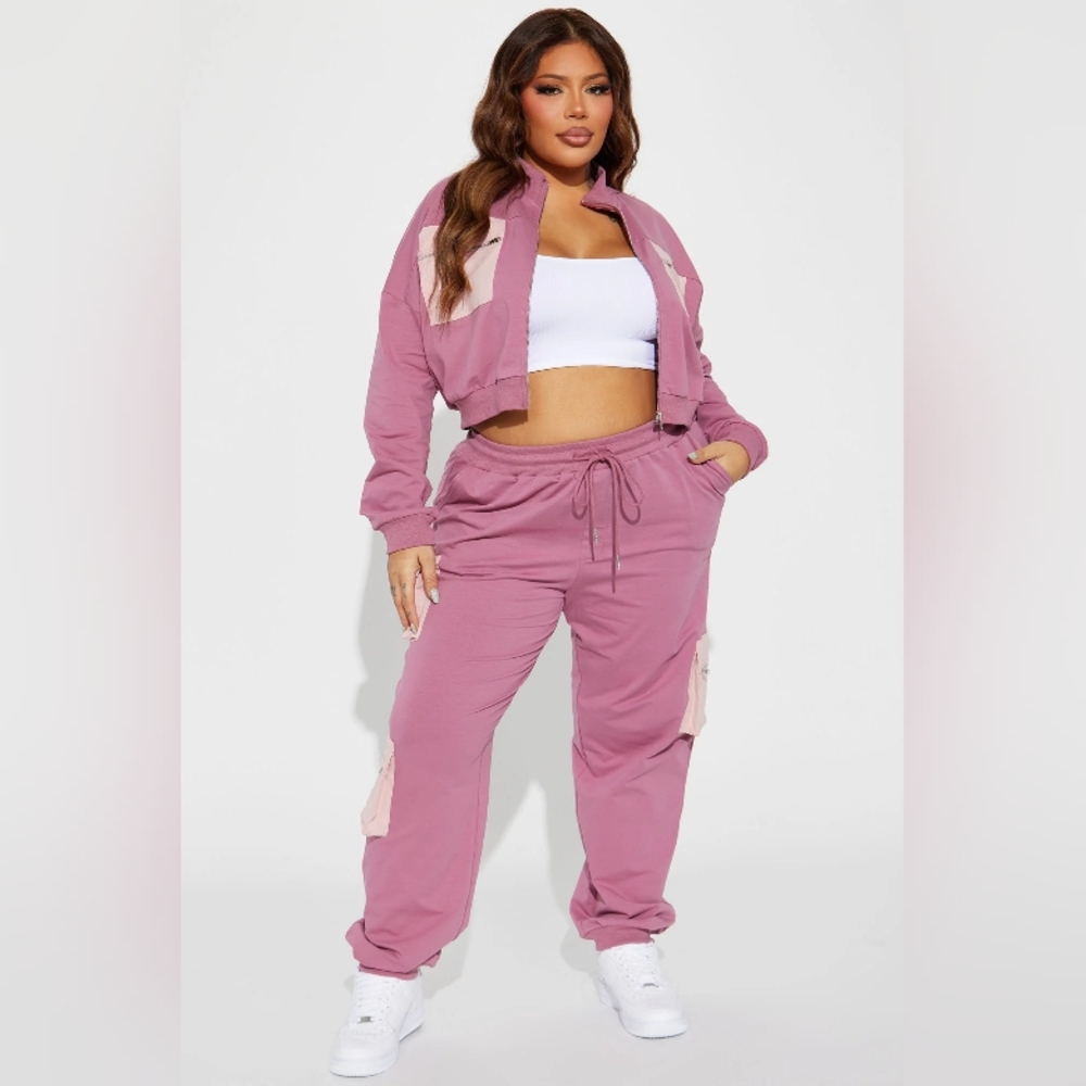 Koryn Cargo Jogger Set - Mauve 1X - Picture 3 of 6